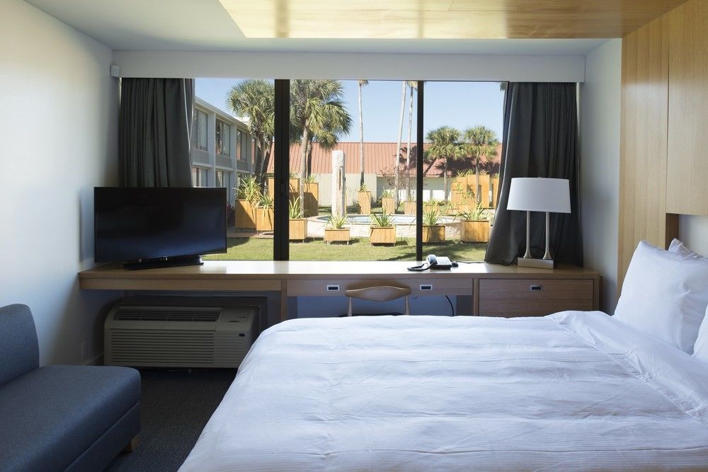 The West Wing Boutique Hotel 坦帕 外观 照片