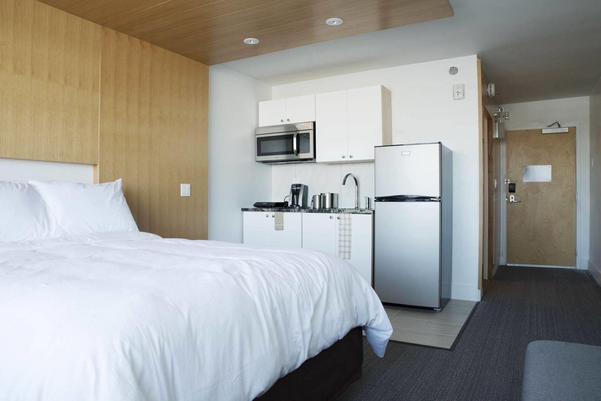 The West Wing Boutique Hotel 坦帕 外观 照片